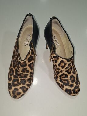 Real Cow MICHAEL Michael Kors Leopard-Print Calf Hair & Black Zip Heel Booties